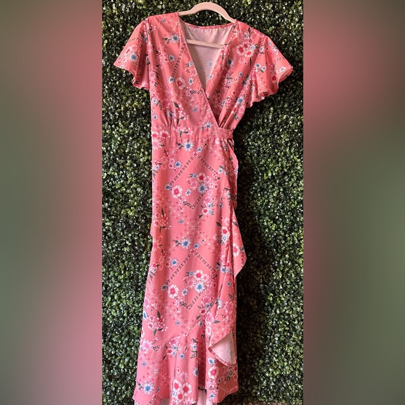 Short Sleeve Floral Print Wrap Dress - Picture 1 of 2